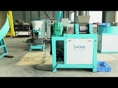 Granulator z podwójnym walcem