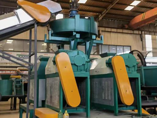 1 linia produkcyjna nawozów NPK o mocy 18,5 kW i pojemności 1-2 ton na godzinę