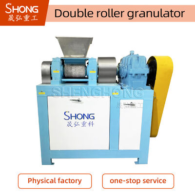 Nowy granulator nawozów złożonych o mocy 18,5 kW o rozmiarze rolki 186*300 mm do produkcji granulek oblatej