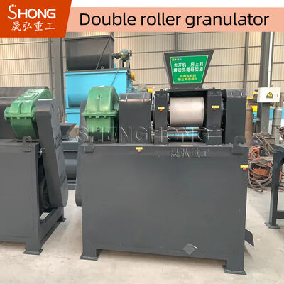 Granulator nawozów wieloskładnikowych produkujący granulki 3-6 mm o wilgotności poniżej 10% i mocy 380 V/50 Hz
